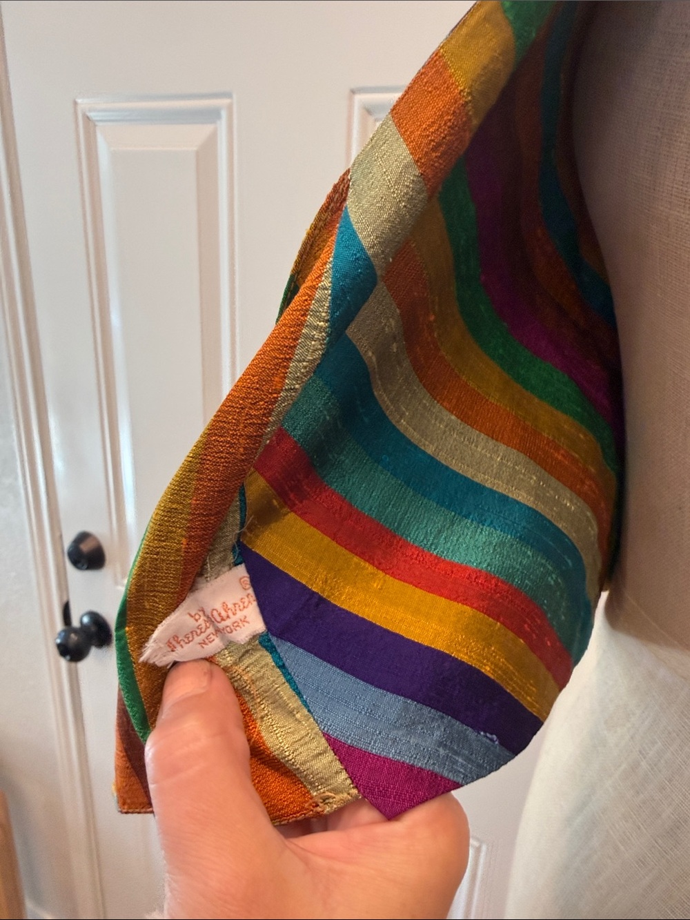 Vintage Ruffle neck rainbow halter top 1970s vintage - Picture 8 of 8